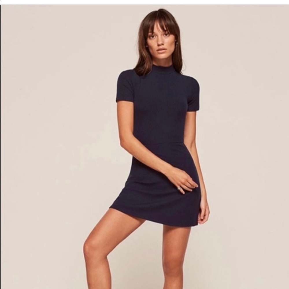 Navy blue ribbed reformation dress.